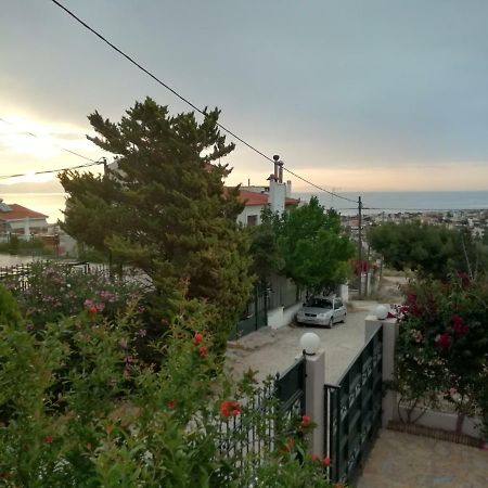Airport Family House Διαμέρισμα Αρτέμιδα Εξωτερικό φωτογραφία