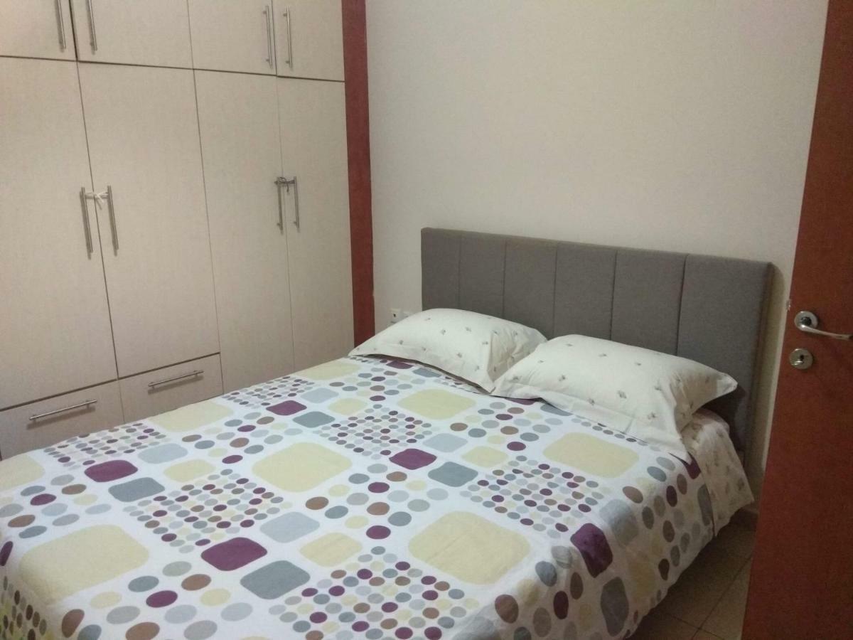 Airport Family House Διαμέρισμα Αρτέμιδα Εξωτερικό φωτογραφία